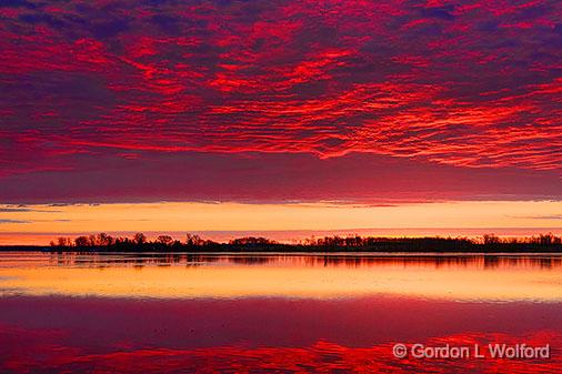 Gemmels Point Sunrise_30539.jpg - Photographed along the Rideau Canal Waterway from Kilmarnock, Ontario, Canada.